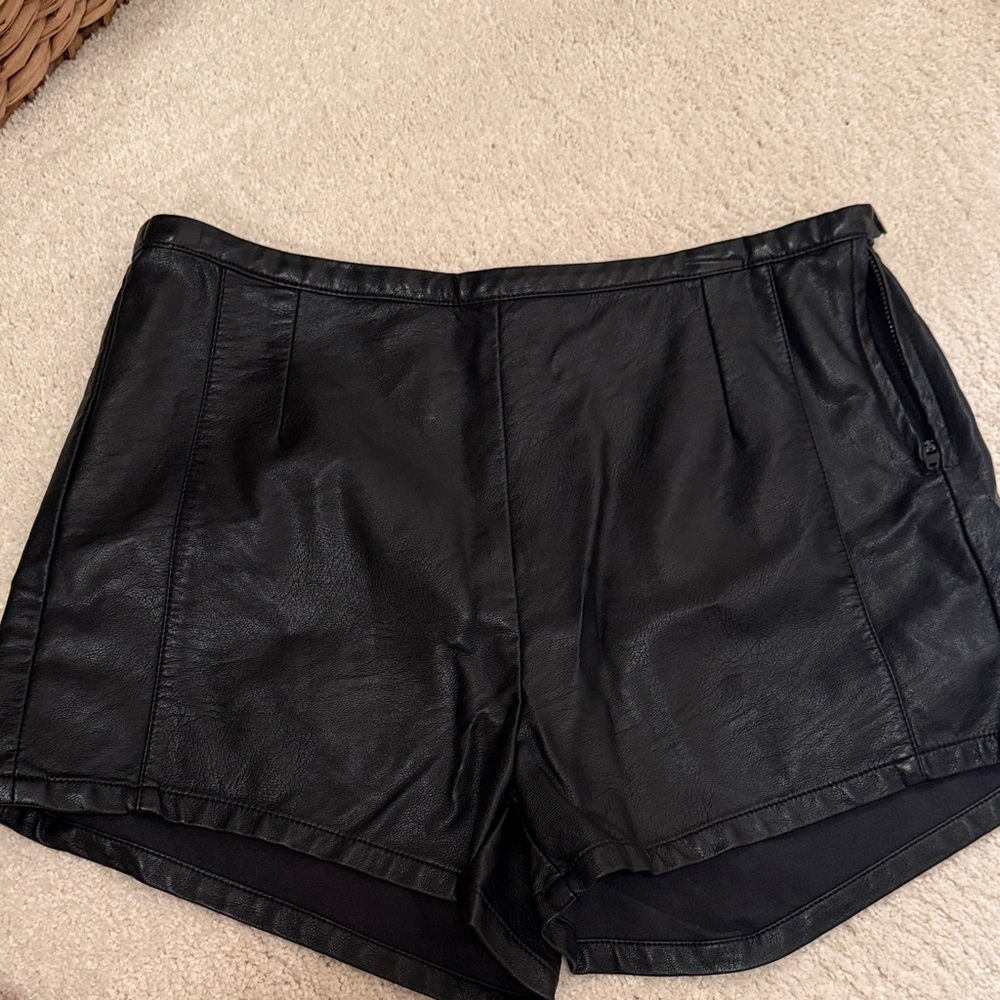 Blank NYC Faux Leather Women's Shorts